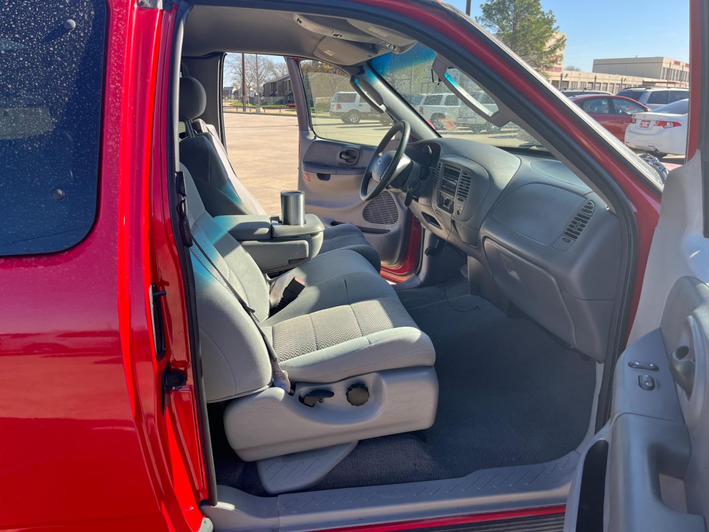 2003 red /TAN Ford F-150 XL SuperCab Flareside 2WD (1FTRX07213K) with an 4.2L V6 OHV 12V engine, Automatic transmission, located at 14700 Tomball Parkway 249, Houston, TX, 77086, (281) 444-2200, 29.928619, -95.504074 - Photo#11